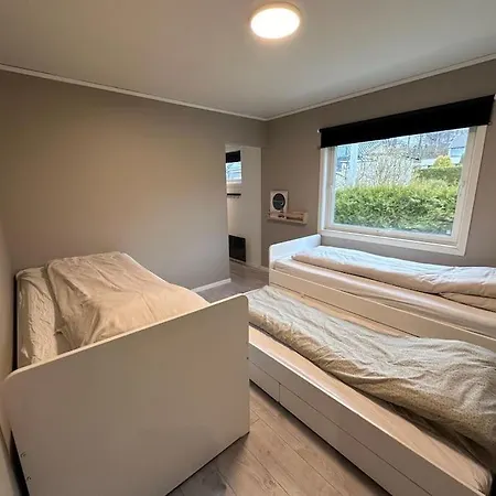 Feriehus Landlig Enebolig Med Utsikt *