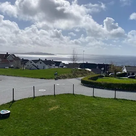 Landlig Enebolig Med Utsikt * Jørpeland